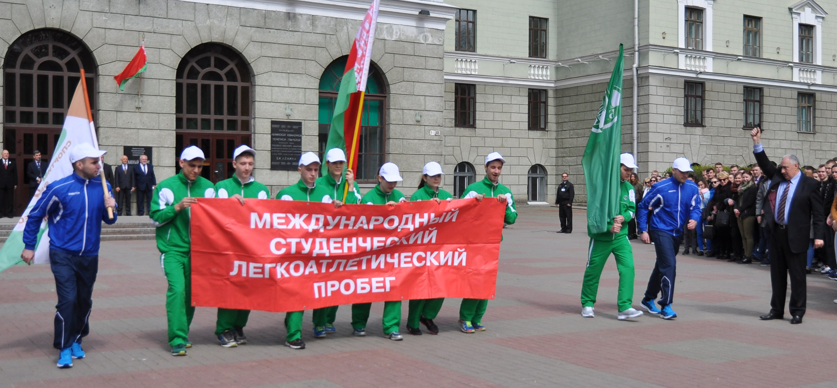 У ВЕЛИКОГО ПОДВИГА НЕТ СРОКА ДАВНОСТИ!