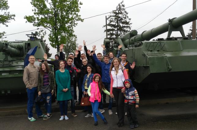 Первокурсники ЭФ на линии обороны Первокурсники ЭФ на линии обороны